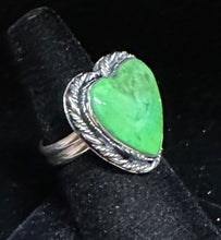 Load image into Gallery viewer, Gaspeite Heart Sterling Silver Ring
