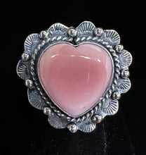 Load image into Gallery viewer, Conch Shell Sterling Silver Heart Ring
