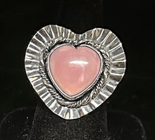 Load image into Gallery viewer, Pink Conch Shell Sterling Silver Ring
