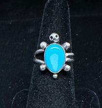 Load image into Gallery viewer, Turquoise Sterling Silver Turtle Ring
