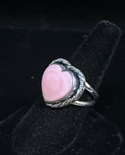 Load image into Gallery viewer, Conch Shell Sterling Silver Heart Ring

