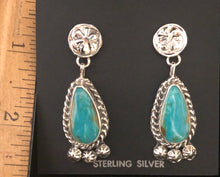 Load image into Gallery viewer, Turquoise sterling silver earrings
